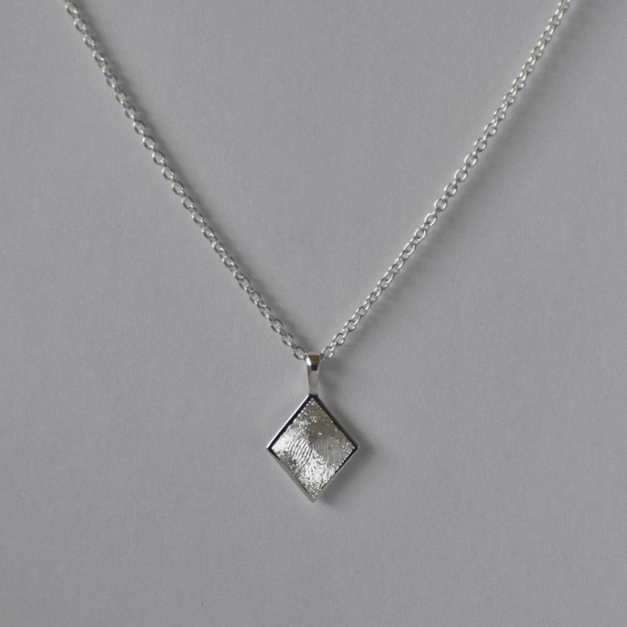 Gravurschmuck nika Schmuck | Gravurkette Liv | Fingerabdruck, Zeichnung, Handschrift