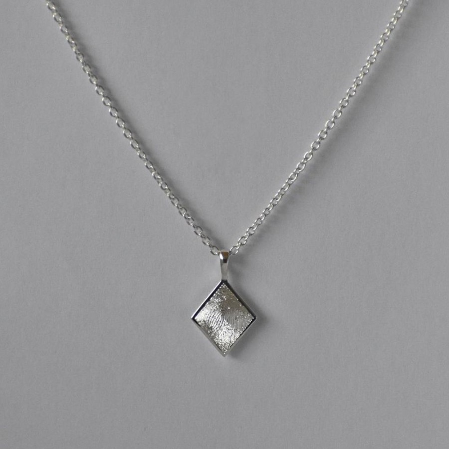 Gravurschmuck nika Schmuck | Gravurkette Liv | Fingerabdruck, Zeichnung, Handschrift